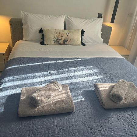 Athens White Apartments Экстерьер фото