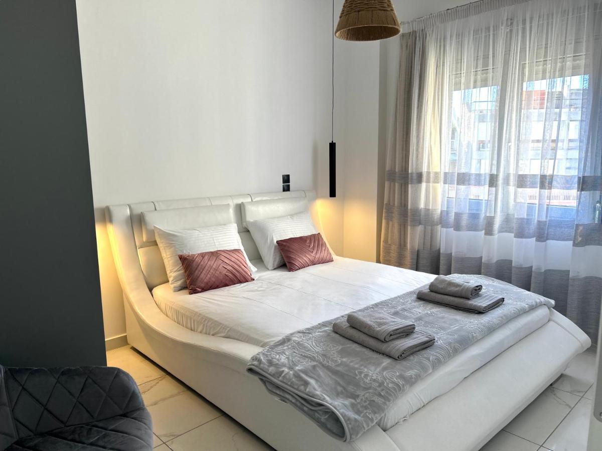 Athens White Apartments Экстерьер фото