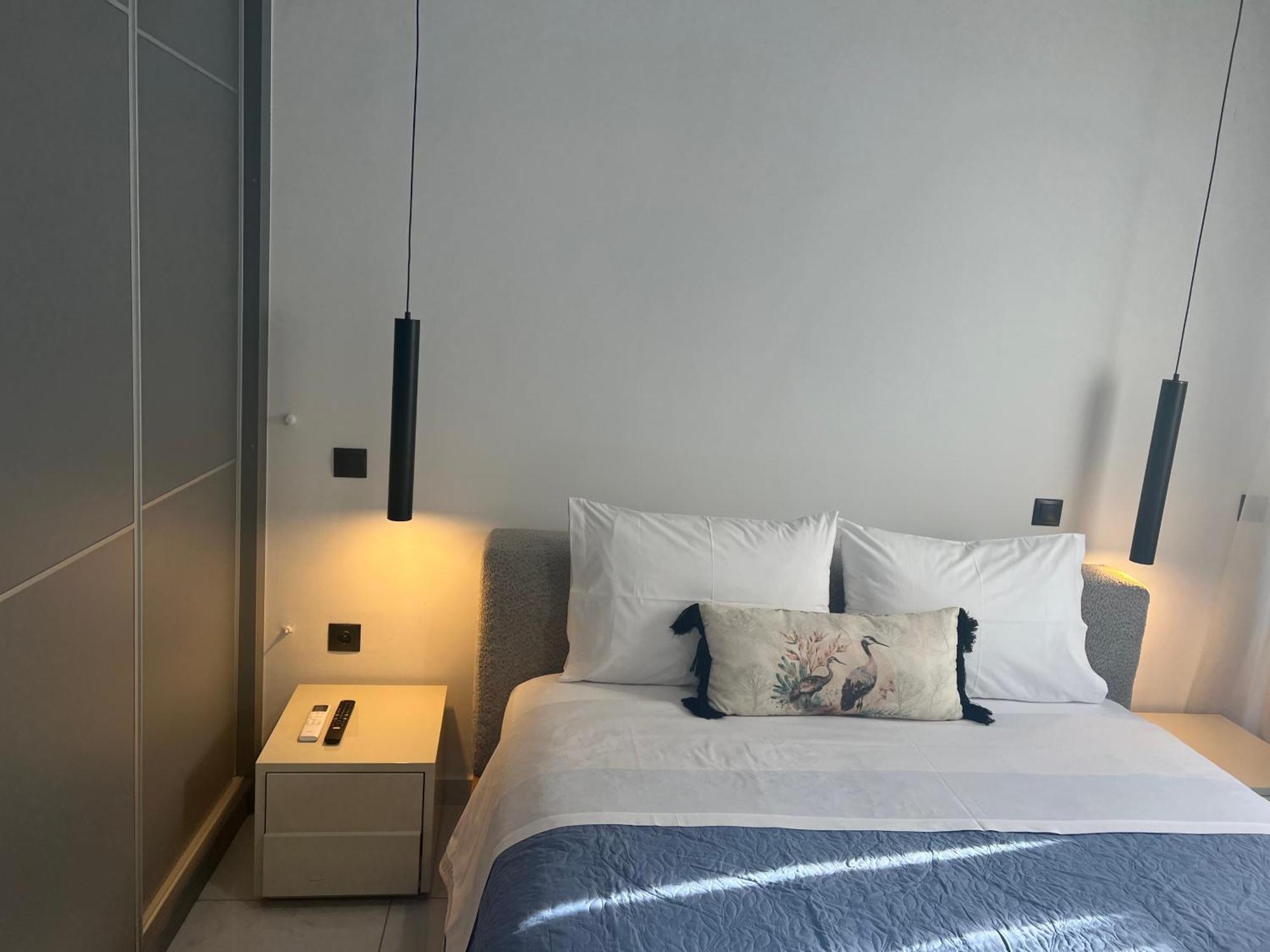 Athens White Apartments Экстерьер фото